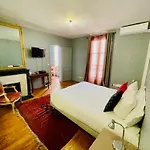 Hotel Le Pavillon