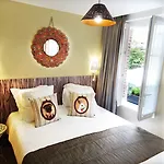 Hotel Le Pavillon