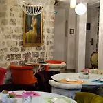 Le Pavillon Hotel 3*