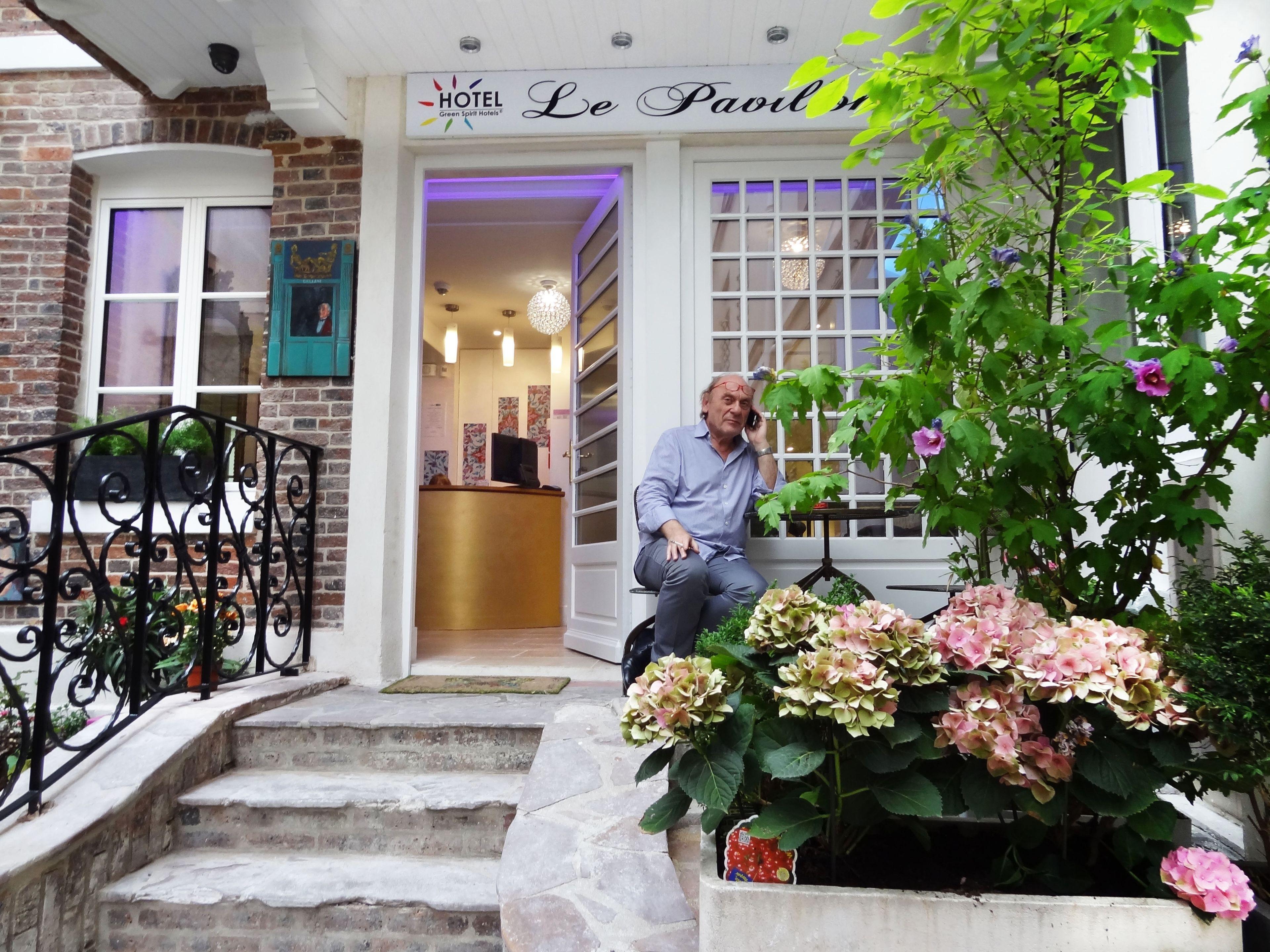 Hotel Le Pavillon 3*