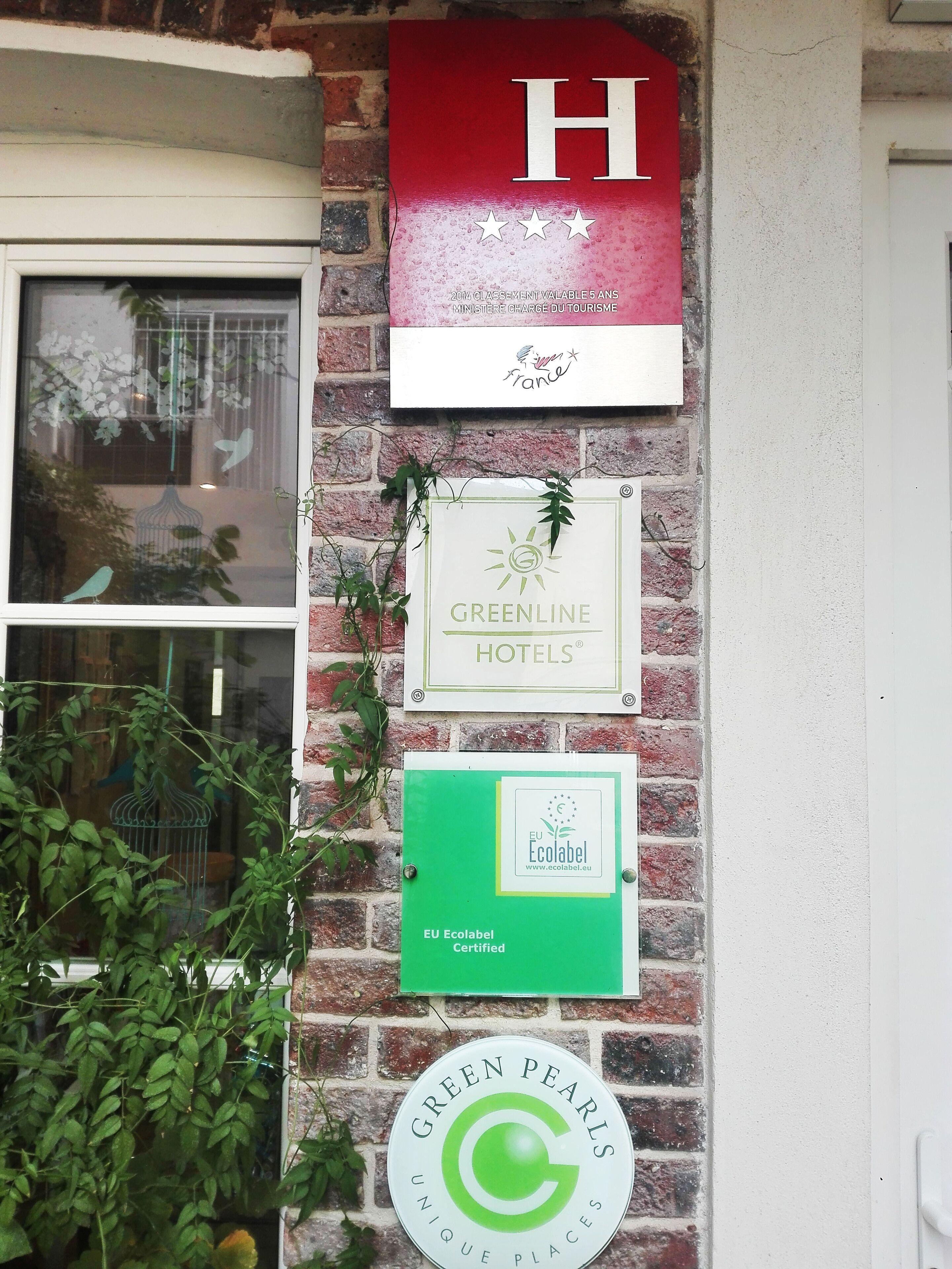 Le Pavillon Hotel Paris