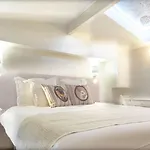 Le Pavillon Hotel