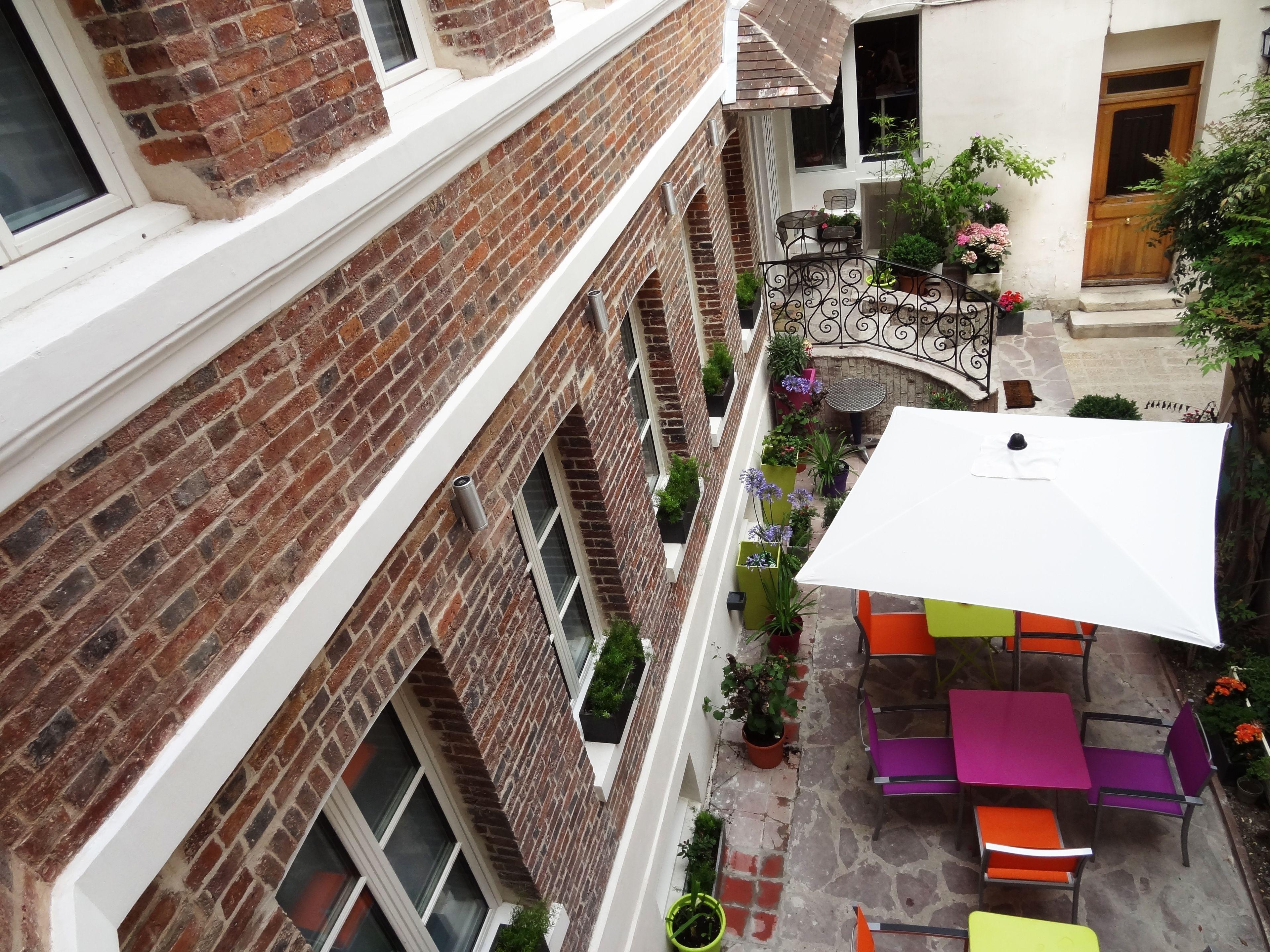 Hotel Le Pavillon 3*